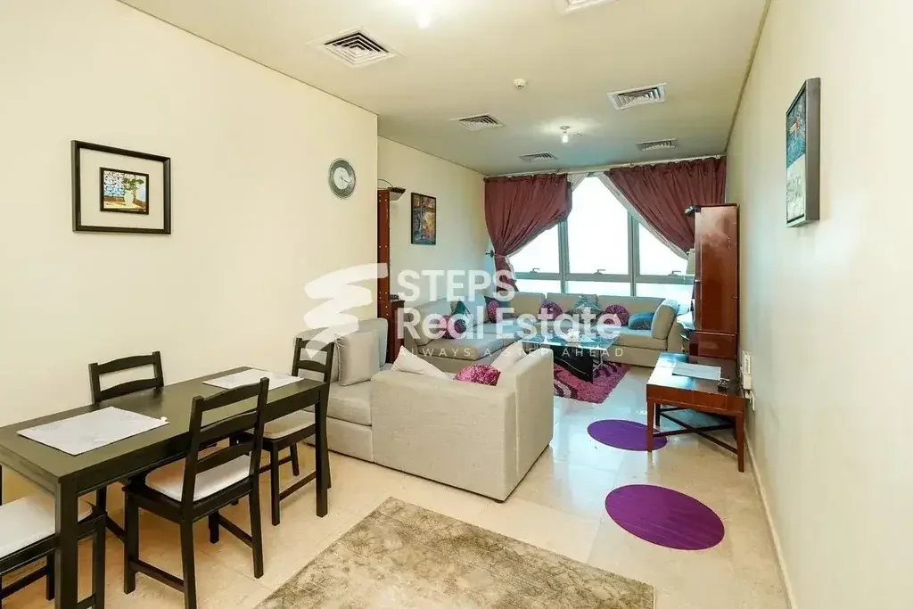 1 Bedrooms  Apartment  For Rent  in Doha -  West Bay  Fully Furnished