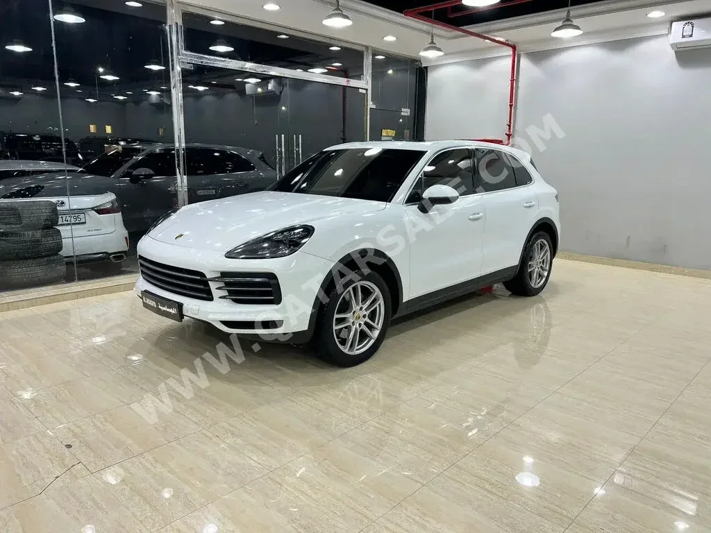 Porsche  Cayenne  2019  Automatic  77,000 Km  6 Cylinder  Four Wheel Drive (4WD)  SUV  White  With Warranty