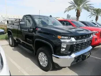 Chevrolet  Silverado  2500 HD  2021  Automatic  16,000 Km  8 Cylinder  Four Wheel Drive (4WD)  Pick Up  Black  With Warranty