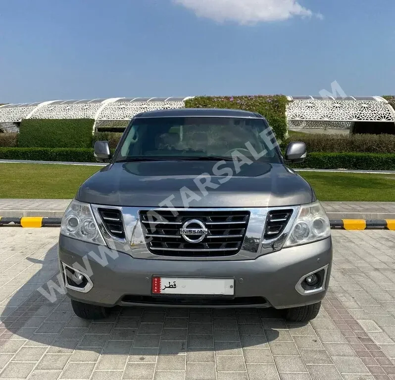 Nissan  Patrol  SE  2016  Automatic  185,000 Km  8 Cylinder  Four Wheel Drive (4WD)  SUV  Silver