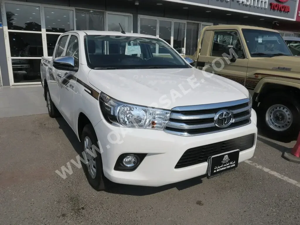 Toyota  Hilux  2024  Automatic  0 Km  4 Cylinder  Rear Wheel Drive (RWD)  Pick Up  White  With Warranty