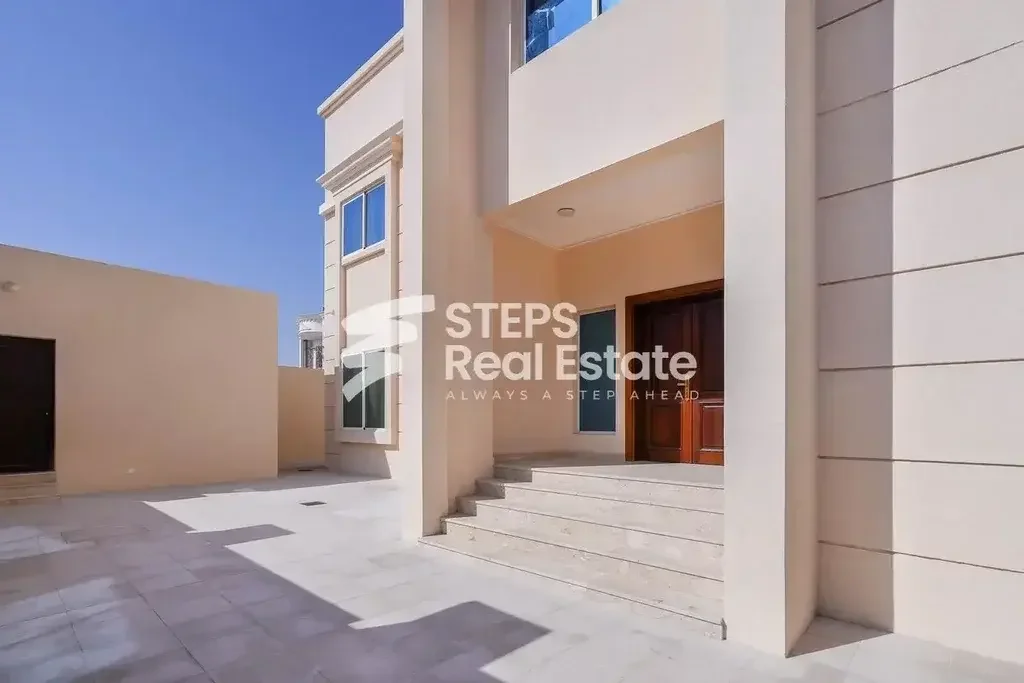 Family Residential  - Not Furnished  - Doha  - Al Thumama  - 7 Bedrooms