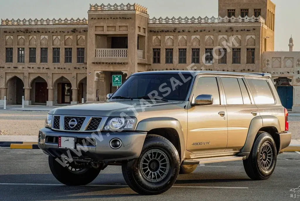 Nissan  Patrol  Super Safari  2021  Automatic  75,000 Km  6 Cylinder  Four Wheel Drive (4WD)  SUV  Gold  With Warranty