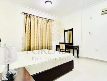 1 Bedrooms  Apartment  For Rent  in Doha -  Fereej Bin Mahmoud  Fully Furnished