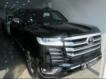 Toyota  Land Cruiser  VXR Twin Turbo  2024  Automatic  0 Km  6 Cylinder  Four Wheel Drive (4WD)  SUV  Black  With Warranty