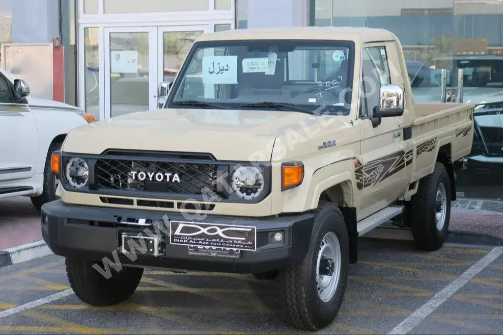 Toyota  Land Cruiser  LX  2024  Automatic  0 Km  4 Cylinder  Four Wheel Drive (4WD)  Pick Up  Beige  With Warranty