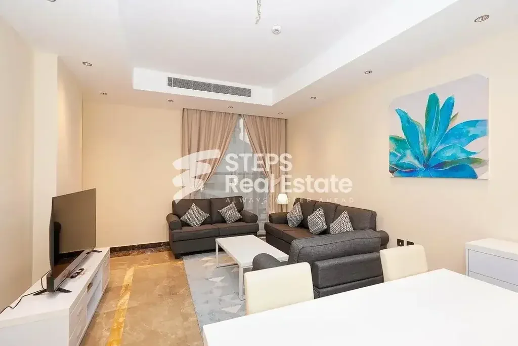 2 Bedrooms  Apartment  For Rent  in Doha -  The Pearl  Fully Furnished