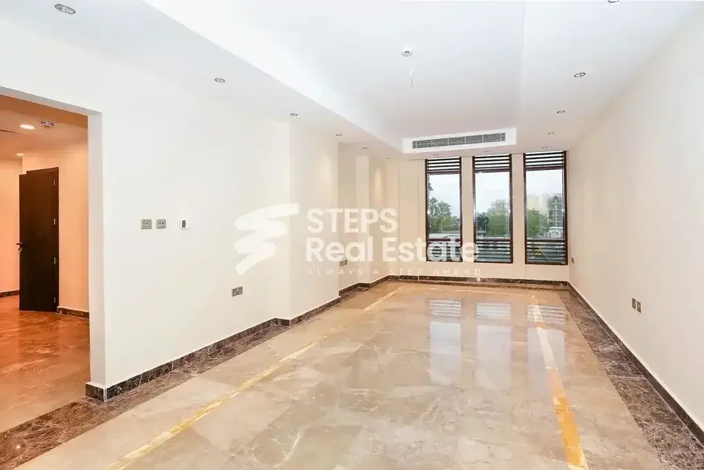 3 Bedrooms  Apartment  For Rent  in Doha -  The Pearl  Semi Furnished