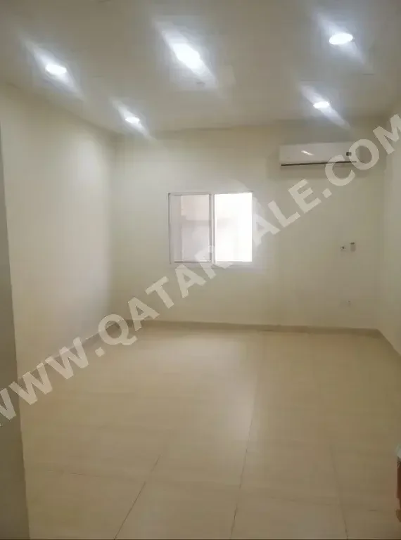 2 Bedrooms  Apartment  For Rent  in Doha -  Al Sadd  Not Furnished