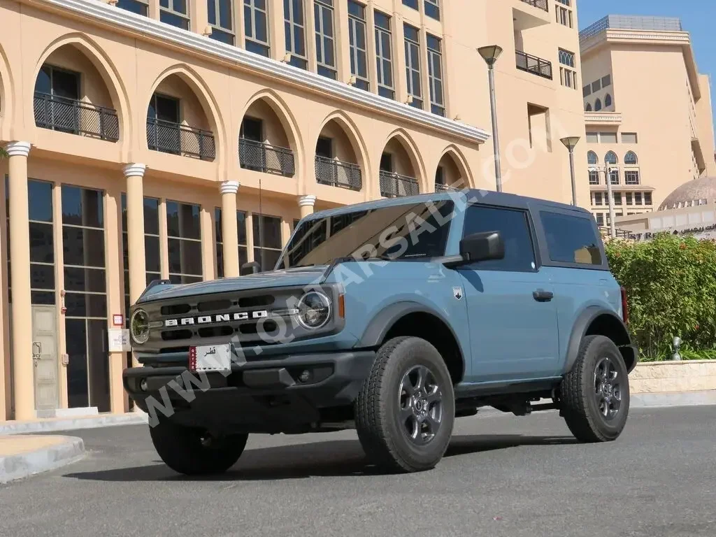 Ford  Bronco  Big Bend  2021  Automatic  6,000 Km  4 Cylinder  Four Wheel Drive (4WD)  SUV  Blue  With Warranty