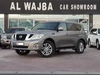 Nissan  Patrol  SE  2012  Automatic  315,000 Km  8 Cylinder  Four Wheel Drive (4WD)  SUV  Gray