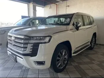 Toyota  Land Cruiser  VX Twin Turbo  2024  Automatic  0 Km  6 Cylinder  Four Wheel Drive (4WD)  SUV  White  With Warranty