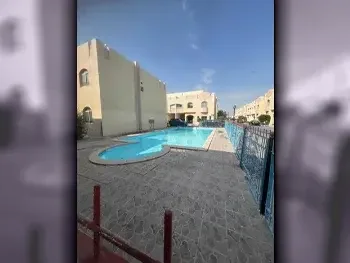 Family Residential  - Not Furnished  - Al Rayyan  - Ain Khaled  - 5 Bedrooms