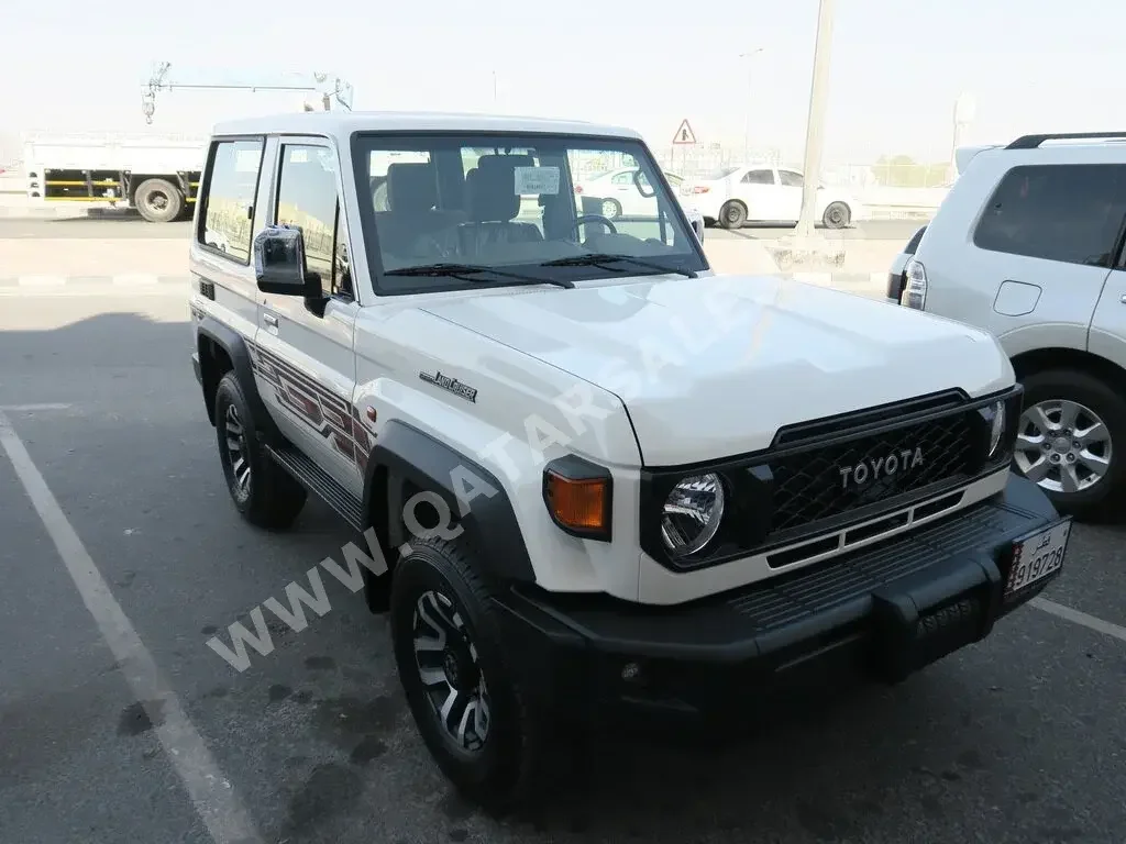  Toyota  Land Cruiser  LX  2024  Automatic  0 Km  6 Cylinder  Four Wheel Drive (4WD)  Pick Up  White  With Warranty