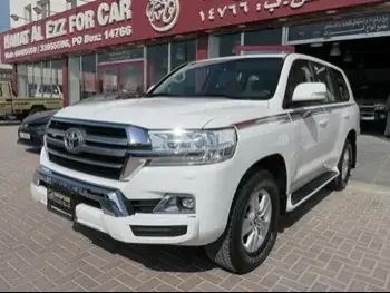 Toyota  Land Cruiser  GXR  2020  Automatic  79,000 Km  6 Cylinder  Four Wheel Drive (4WD)  SUV  White