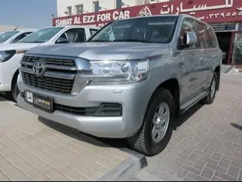 Toyota  Land Cruiser  GXR  2021  Automatic  145,000 Km  6 Cylinder  Four Wheel Drive (4WD)  SUV  Silver