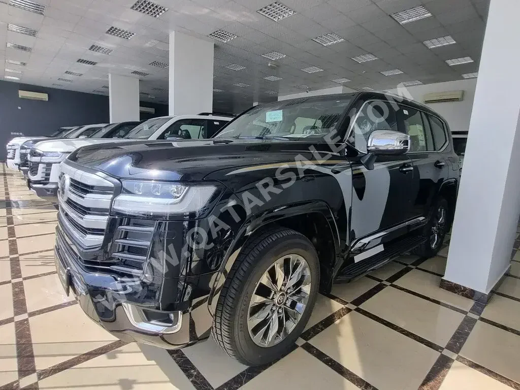  Toyota  Land Cruiser  VXR Twin Turbo  2024  Automatic  0 Km  6 Cylinder  Four Wheel Drive (4WD)  SUV  Black  With Warranty