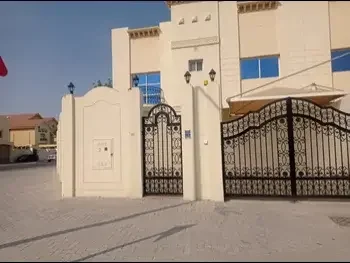 Family Residential  - Not Furnished  - Doha  - Old Airport  - 5 Bedrooms