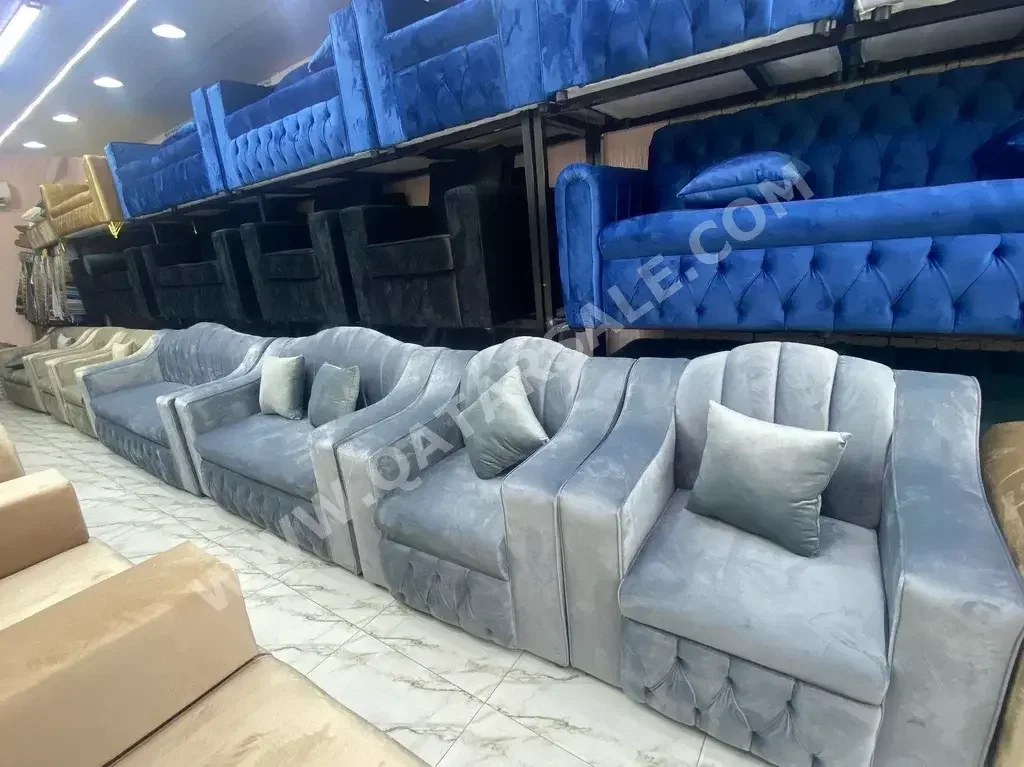 Sofas, Couches & Chairs Sofa Set