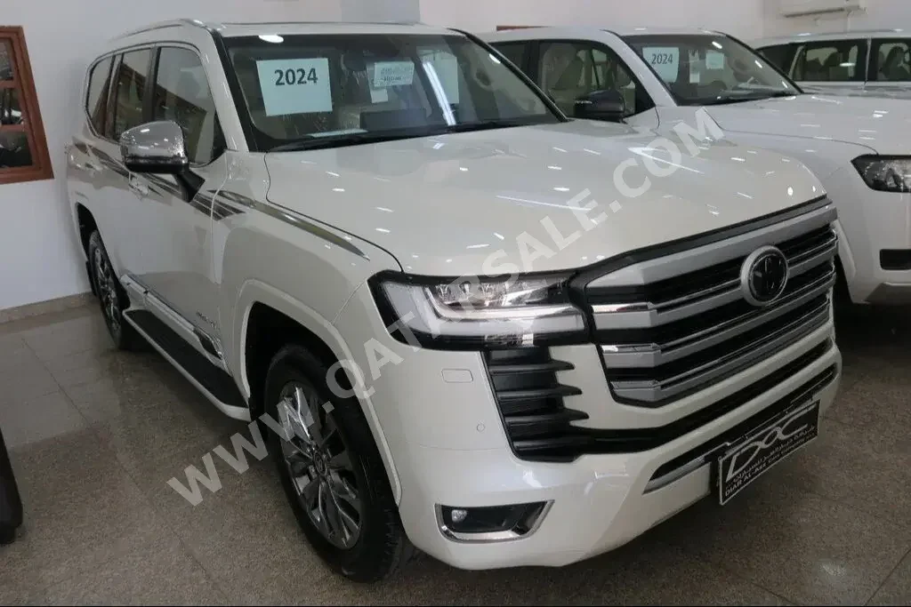 Toyota  Land Cruiser  VXR Twin Turbo  2024  Automatic  0 Km  6 Cylinder  Four Wheel Drive (4WD)  SUV  White  With Warranty