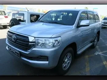 Toyota  Land Cruiser  GX  2020  Automatic  67,000 Km  6 Cylinder  Four Wheel Drive (4WD)  SUV  Silver