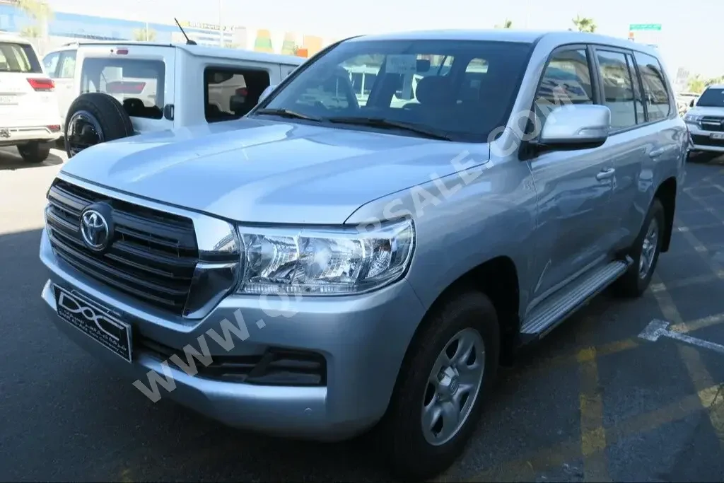 Toyota  Land Cruiser  GX  2020  Automatic  67,000 Km  6 Cylinder  Four Wheel Drive (4WD)  SUV  Silver