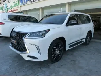  Lexus  LX  570 S  2019  Automatic  162,000 Km  8 Cylinder  Four Wheel Drive (4WD)  SUV  White  With Warranty