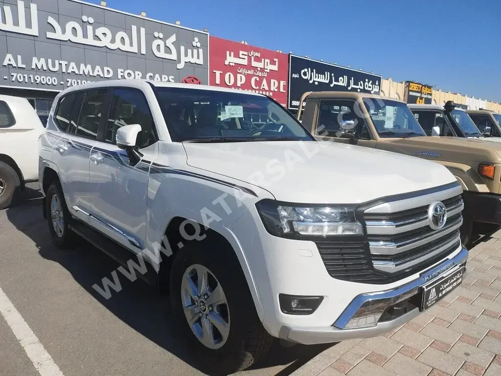 Toyota  Land Cruiser  GXR  2024  Automatic  0 Km  6 Cylinder  Four Wheel Drive (4WD)  SUV  White  With Warranty