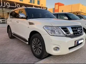 Nissan  Patrol  Platinum  2012  Automatic  276,539 Km  8 Cylinder  Four Wheel Drive (4WD)  SUV  White