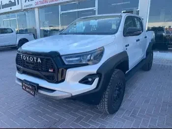 Toyota  Hilux  GR Sport  2024  Automatic  0 Km  6 Cylinder  Four Wheel Drive (4WD)  Pick Up  White  With Warranty