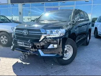 Toyota  Land Cruiser  VXR  2020  Automatic  115,000 Km  8 Cylinder  Four Wheel Drive (4WD)  SUV  Black