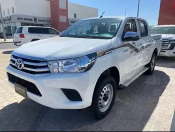 Toyota  Hilux  2024  Automatic  0 Km  4 Cylinder  Four Wheel Drive (4WD)  Pick Up  White  With Warranty