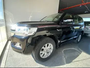 Toyota  Land Cruiser  GXR- Grand Touring  2021  Automatic  0 Km  6 Cylinder  Four Wheel Drive (4WD)  SUV  Black  With Warranty