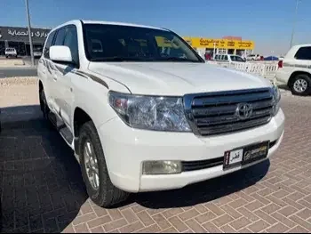 Toyota  Land Cruiser  GX  2009  Automatic  326,000 Km  6 Cylinder  Four Wheel Drive (4WD)  SUV  White