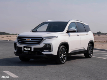 Chevrolet  Captiva  LS  2022  Automatic  24,000 Km  4 Cylinder  Front Wheel Drive (FWD)  SUV  White  With Warranty