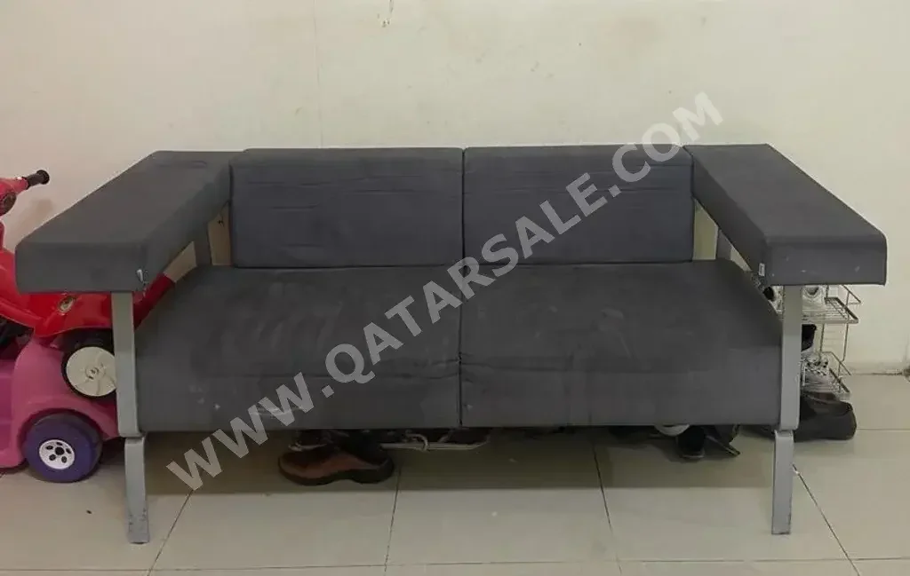 Sofas, Couches & Chairs 2-Seat Sofa  - Gray