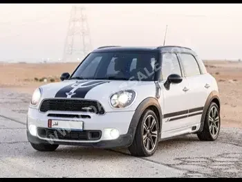 Mini  Cooper  CountryMan JCW  2014  Automatic  108,000 Km  4 Cylinder  All Wheel Drive (AWD)  Hatchback  White