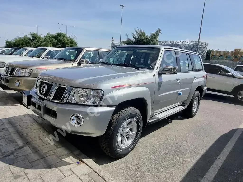  Nissan  Patrol  Safari  2023  Automatic  0 Km  6 Cylinder  Four Wheel Drive (4WD)  SUV  Silver  With Warranty