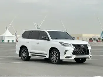 Lexus  LX  570 S  2018  Automatic  56,000 Km  8 Cylinder  Four Wheel Drive (4WD)  SUV  White