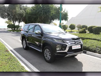 Mitsubishi  Pajero  Montero Sport  2024  Automatic  0 Km  6 Cylinder  Four Wheel Drive (4WD)  SUV  Black  With Warranty