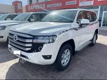 Toyota  Land Cruiser  GXR Twin Turbo  2022  Automatic  0 Km  6 Cylinder  Four Wheel Drive (4WD)  SUV  White  With Warranty