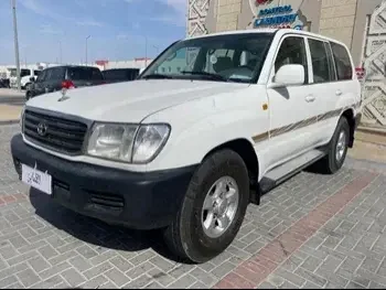 Toyota  Land Cruiser  GX  2002  Manual  492,000 Km  6 Cylinder  Four Wheel Drive (4WD)  SUV  White