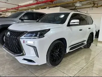 Lexus  LX  570  2019  Automatic  134,000 Km  8 Cylinder  Four Wheel Drive (4WD)  SUV  White