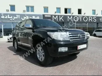 Toyota  Land Cruiser  GX  2009  Automatic  431,000 Km  6 Cylinder  Four Wheel Drive (4WD)  SUV  Black