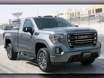 GMC  Sierra  AT4  2021  Automatic  68,000 Km  8 Cylinder  Four Wheel Drive (4WD)  Pick Up  Gray  With Warranty