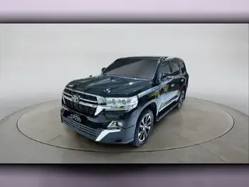  Toyota  Land Cruiser  VXR  2020  Automatic  130,000 Km  8 Cylinder  Four Wheel Drive (4WD)  SUV  Black  With Warranty