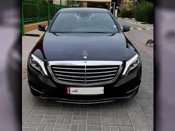 Mercedes-Benz  S-Class  400  2017  Tiptronic  87,500 Km  6 Cylinder  Rear Wheel Drive (RWD)  Sedan  Black