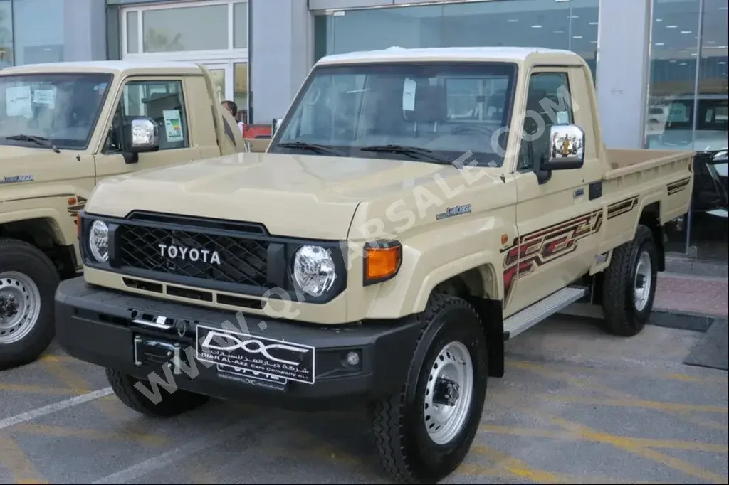 Toyota  Land Cruiser  LX  2024  Manual  0 Km  6 Cylinder  Four Wheel Drive (4WD)  Pick Up  Beige  With Warranty