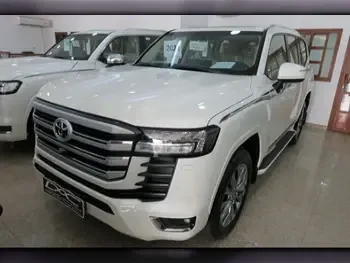 Toyota  Land Cruiser  GXR Twin Turbo  2024  Automatic  0 Km  6 Cylinder  Four Wheel Drive (4WD)  SUV  White  With Warranty