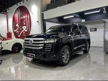  Toyota  Land Cruiser  GX  2022  Automatic  45,000 Km  6 Cylinder  Four Wheel Drive (4WD)  SUV  Black  With Warranty